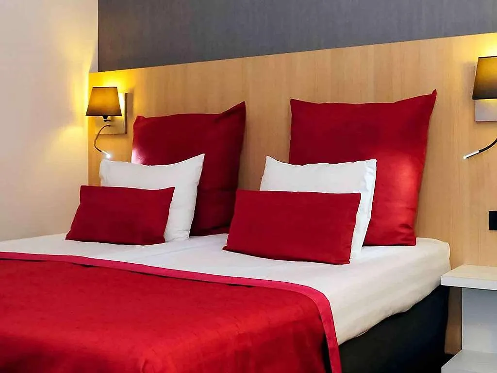 Mercure Hotel Schiphol Terminal Amsterdam Airport Schiphol 3*,